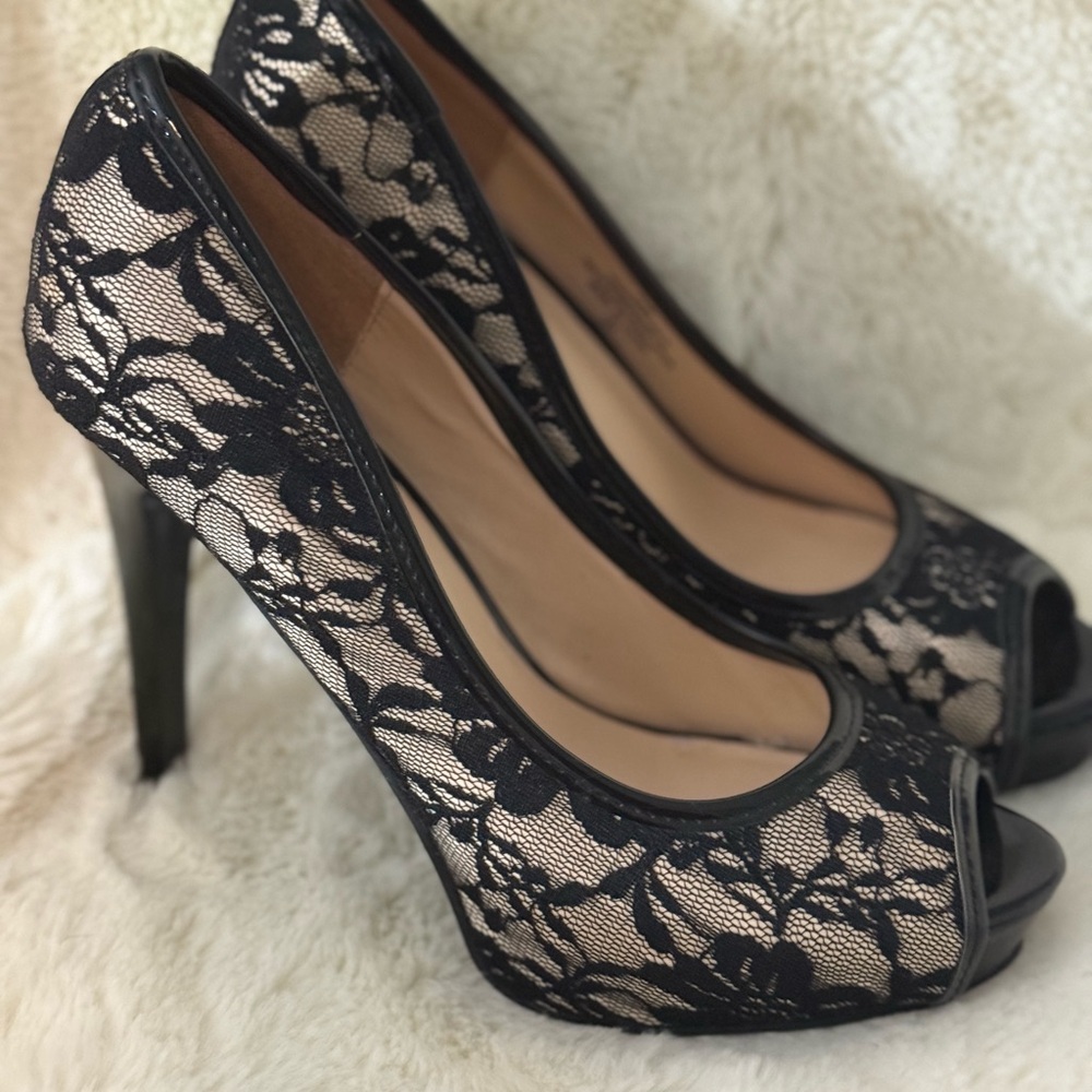 Guess Black Lace Peep-toe Heels